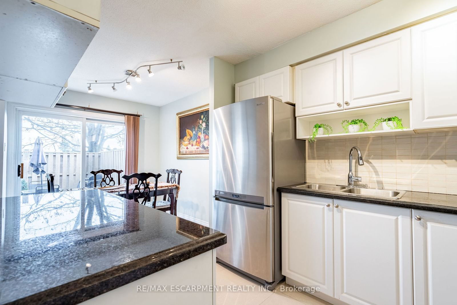 2185 Fairchild Blvd, unit 27 for sale