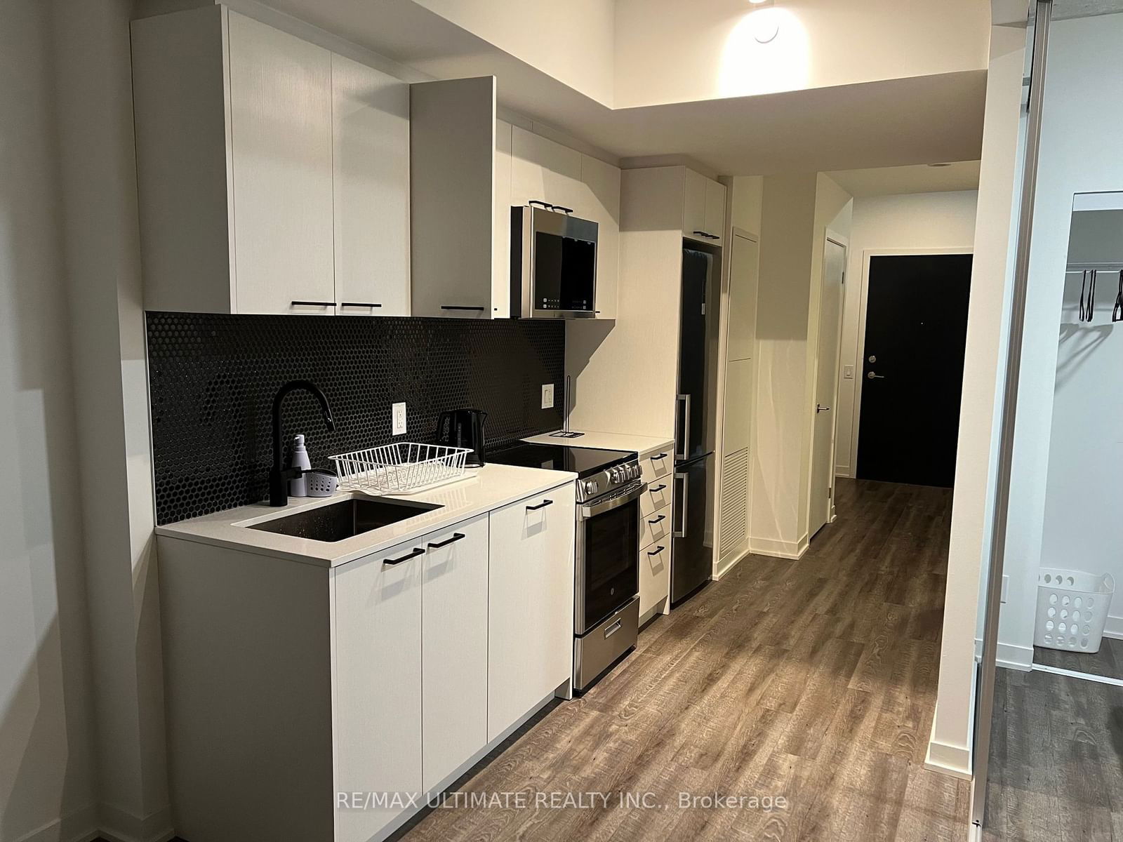 1808 St Clair Ave W, unit 209 for sale