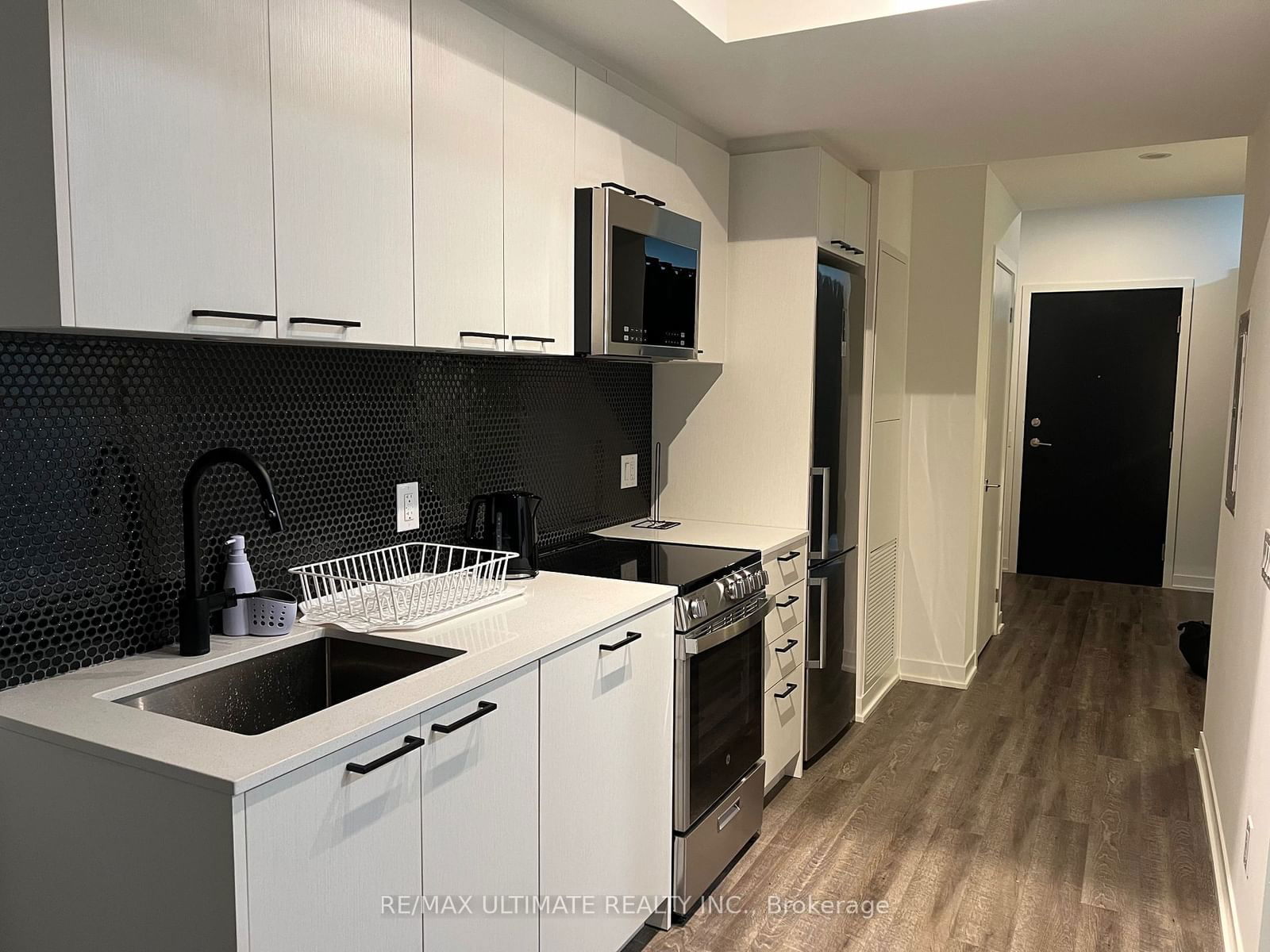 1808 St Clair Ave W, unit 209 for sale