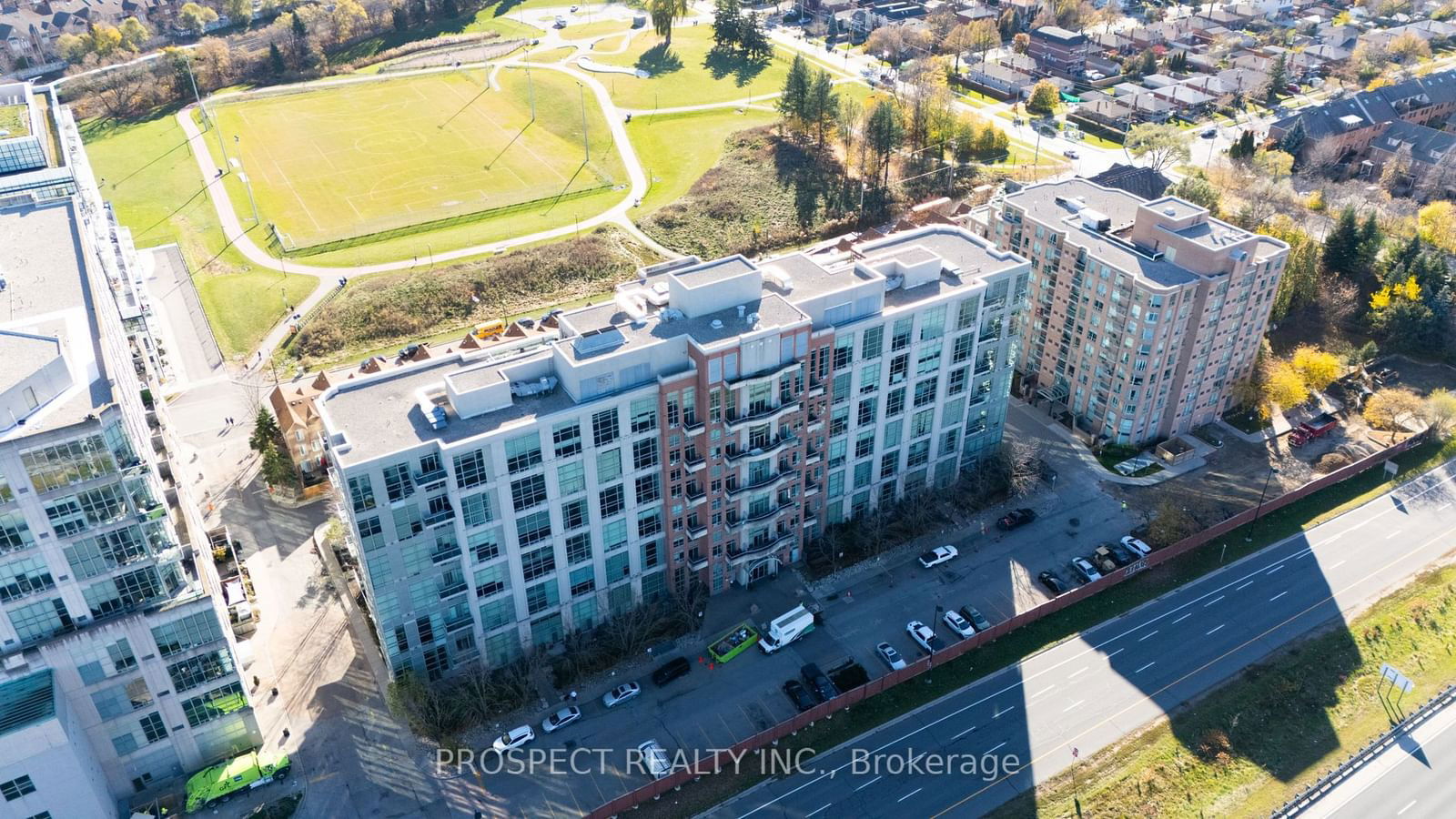 Mystic Pointe - Skylofts II, Etobicoke, Toronto