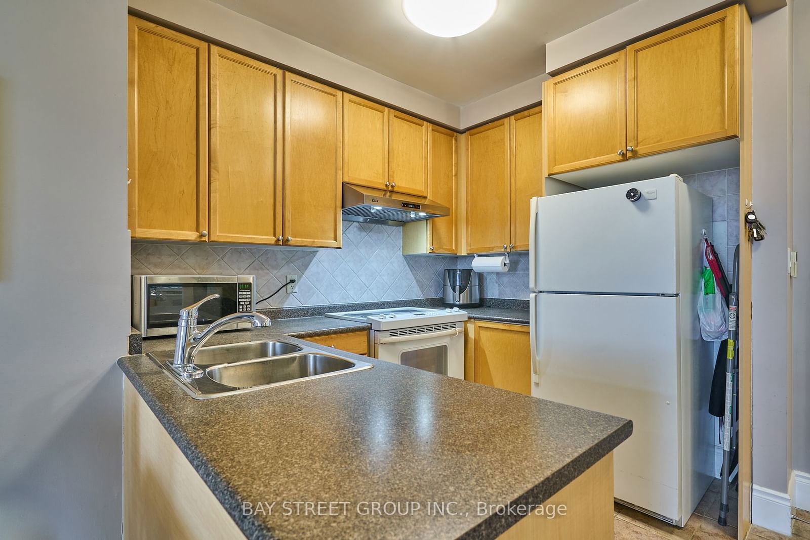 3880 Duke Of York Blvd, unit 1114 for sale