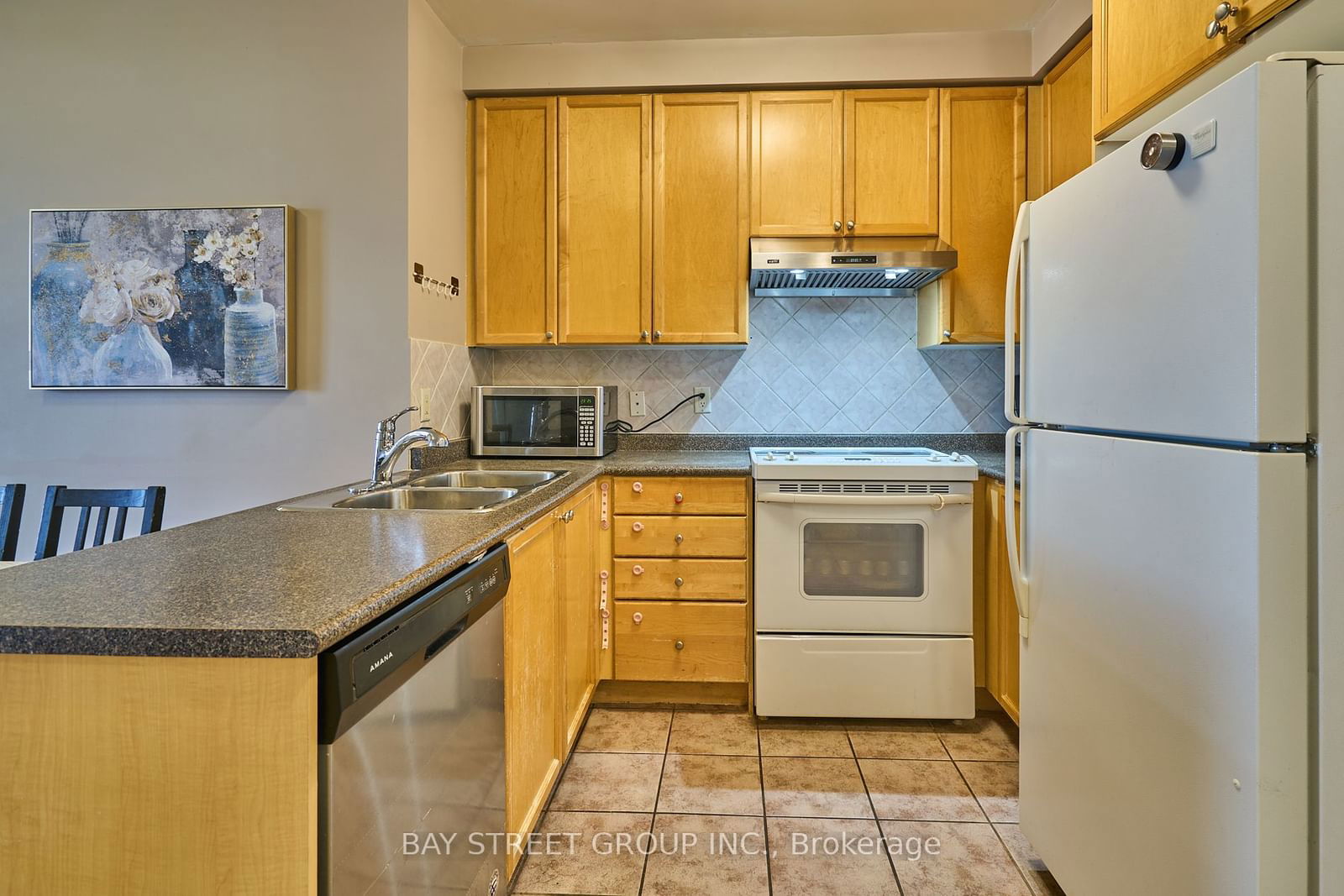 3880 Duke Of York Blvd, unit 1114 for sale