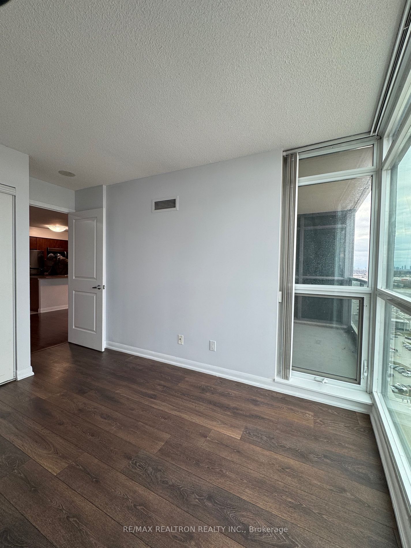 235 Sherway Gardens Rd, unit 2108 for rent