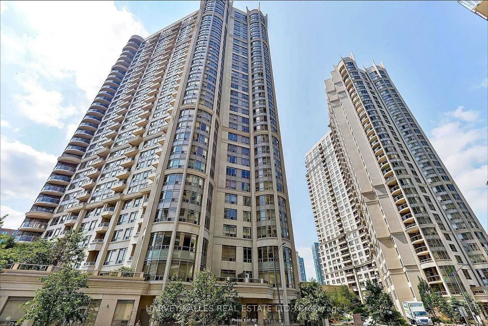 3888 Duke Of York Blvd, unit 1626 for rent