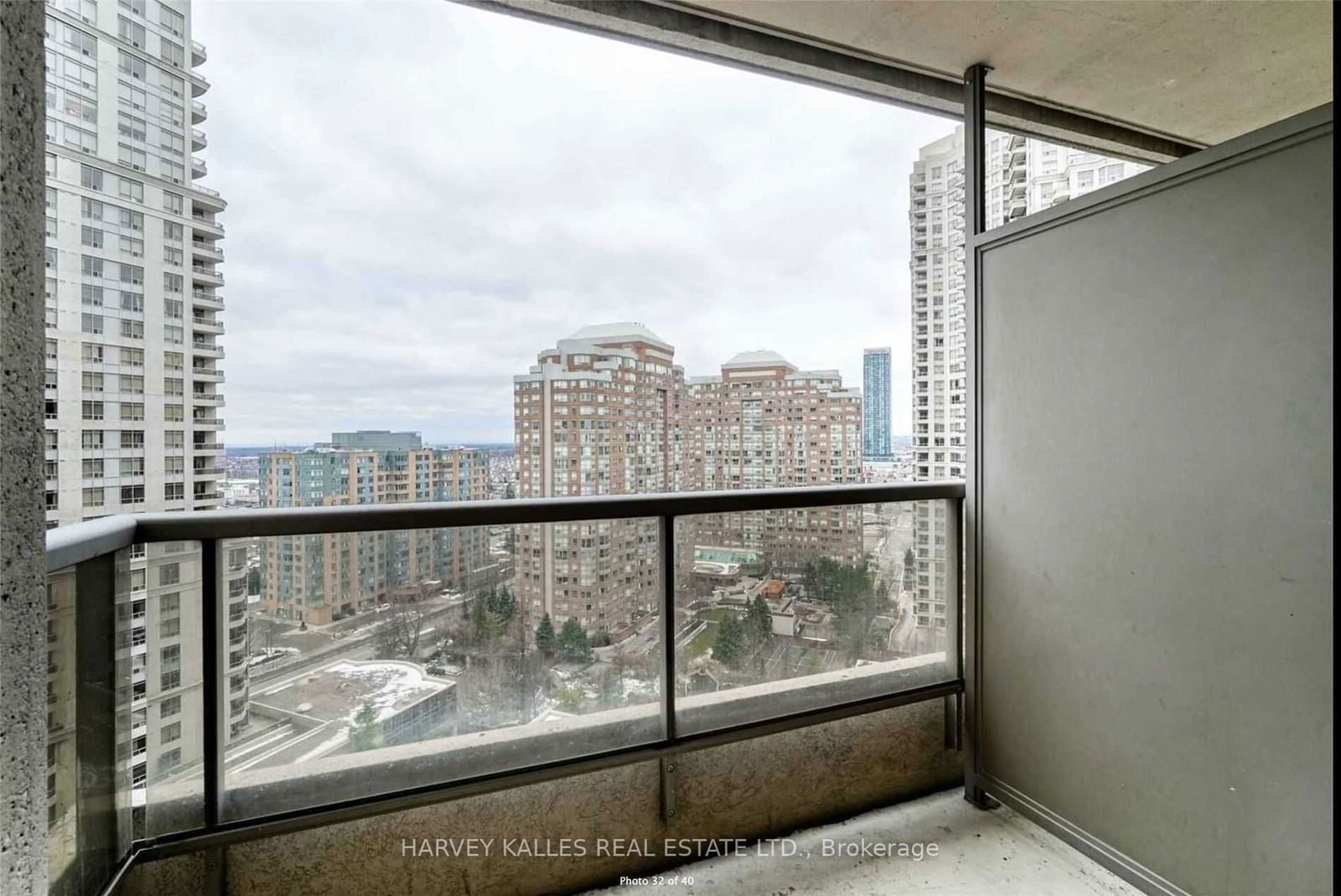 3888 Duke Of York Blvd, unit 1626 for rent