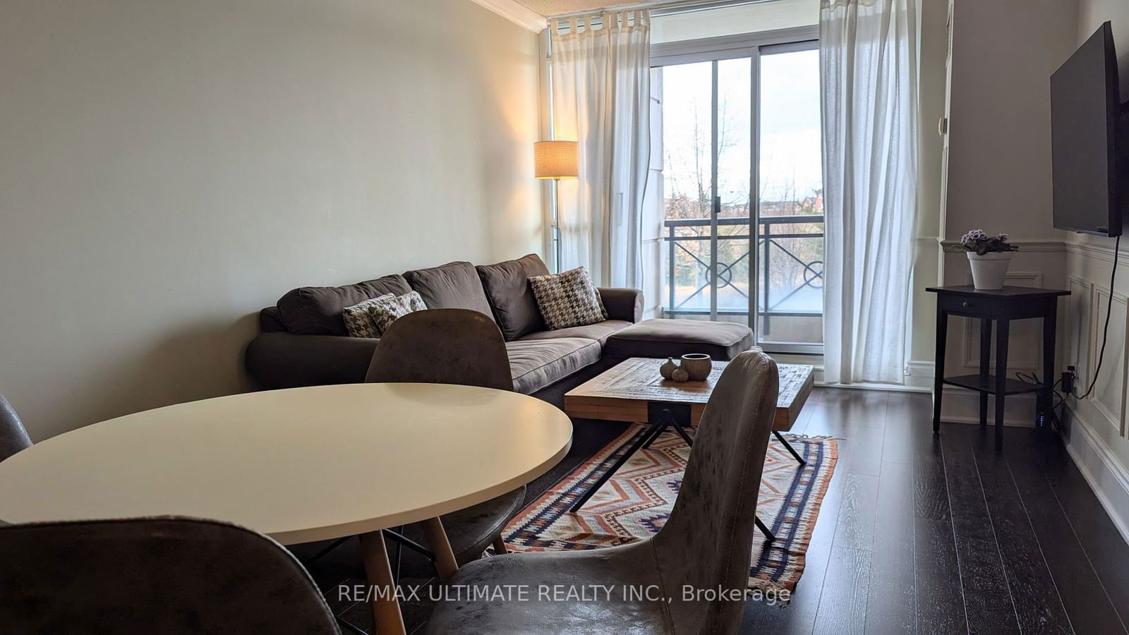 2325 Central Park Dr, unit 202 for rent