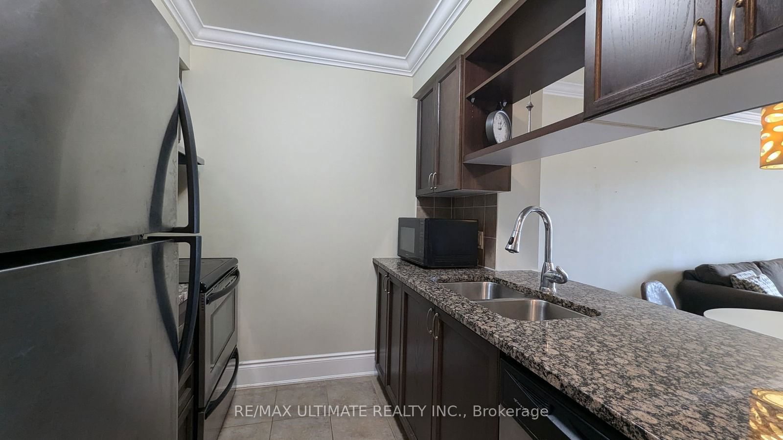 2325 Central Park Dr, unit 202 for rent