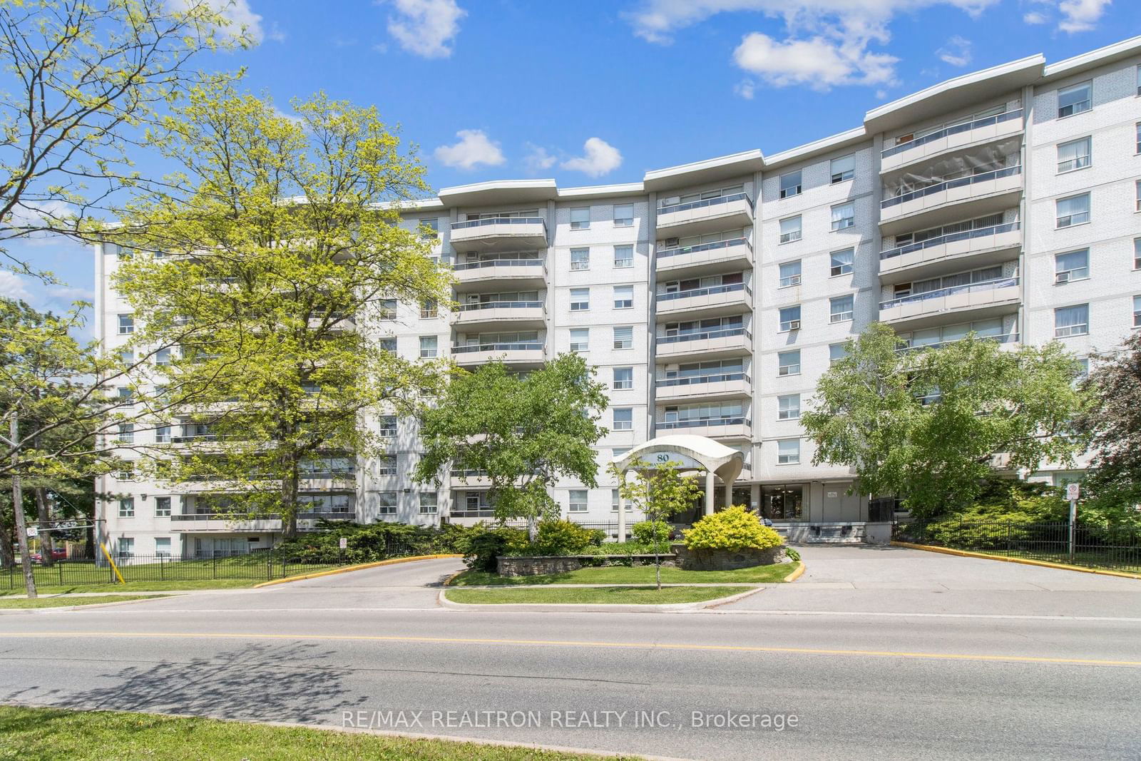 80 Grandravine Dr N, unit 703 for sale