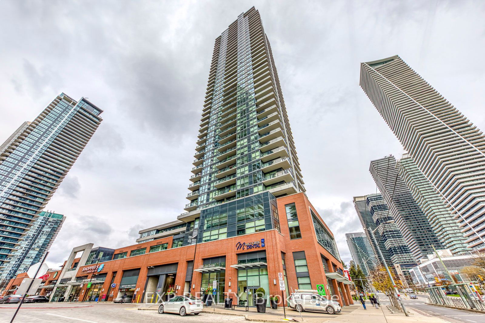 2200 Lake Shore Blvd W, unit UPH03 for sale