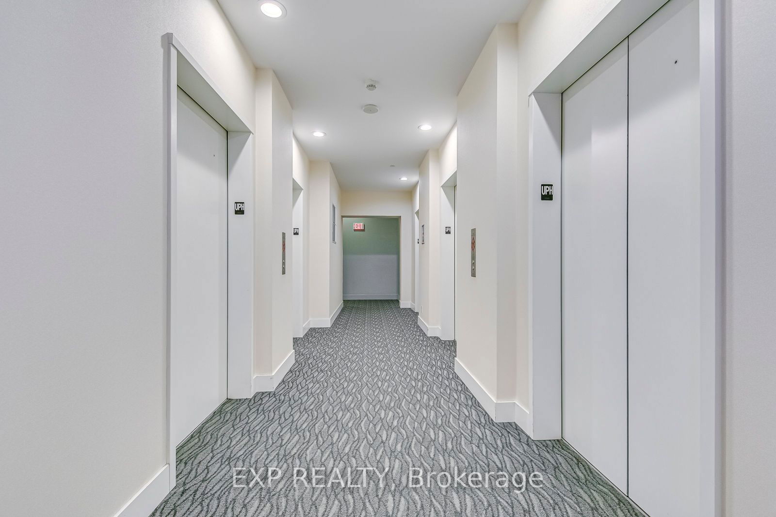 2200 Lake Shore Blvd W, unit UPH03 for sale