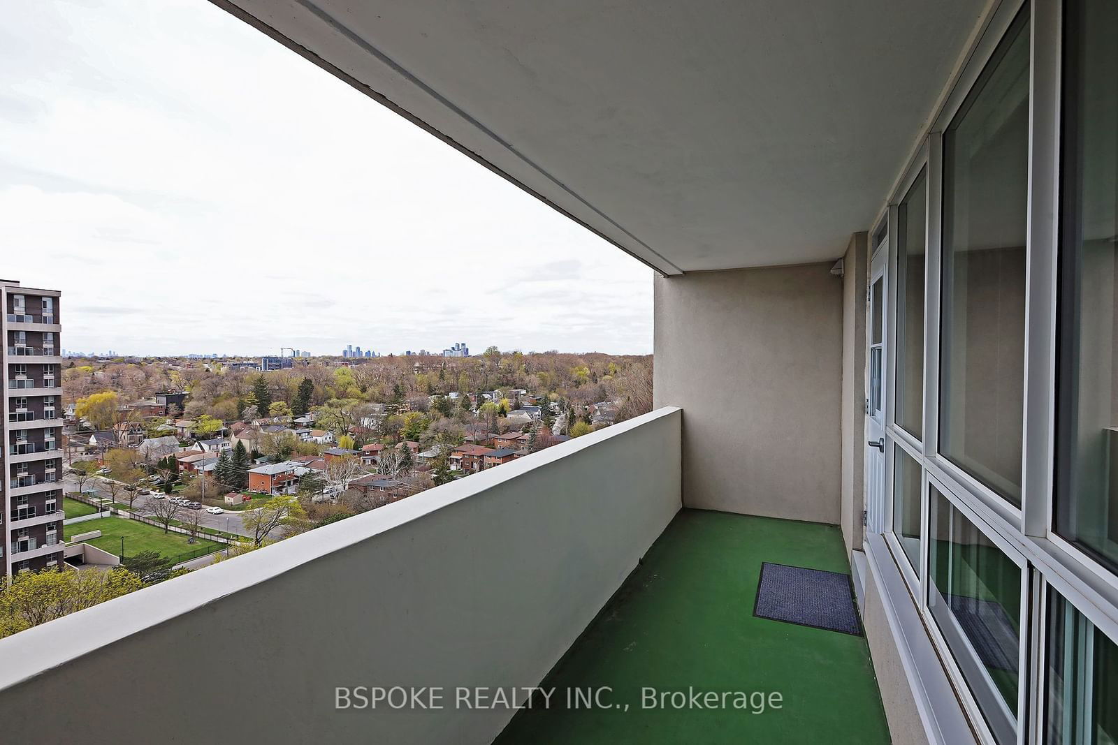 65 Southport St, unit 1501 for rent