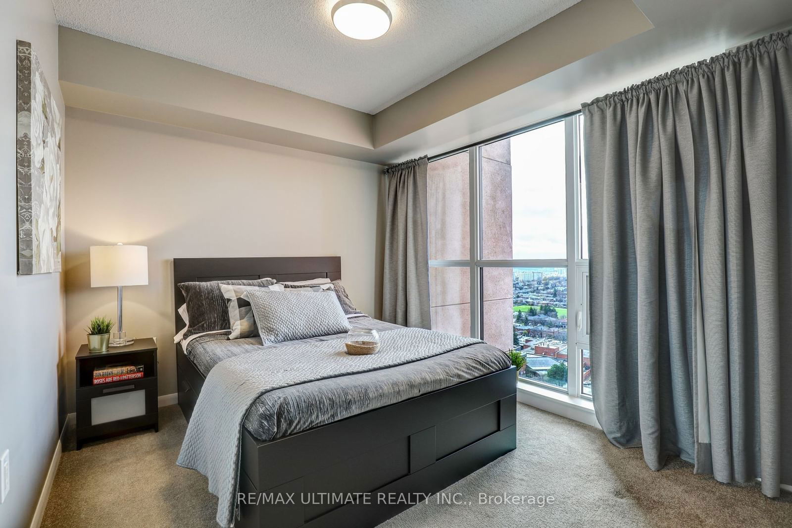 830 Lawrence Ave W, unit 2212 for sale