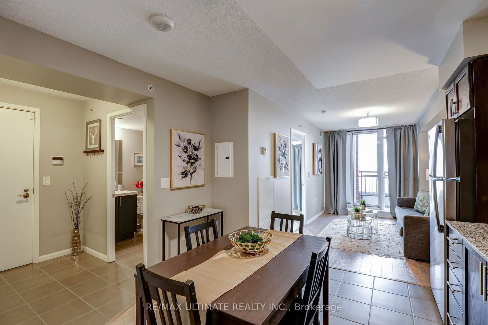 830 Lawrence Ave W, unit 2212 for sale