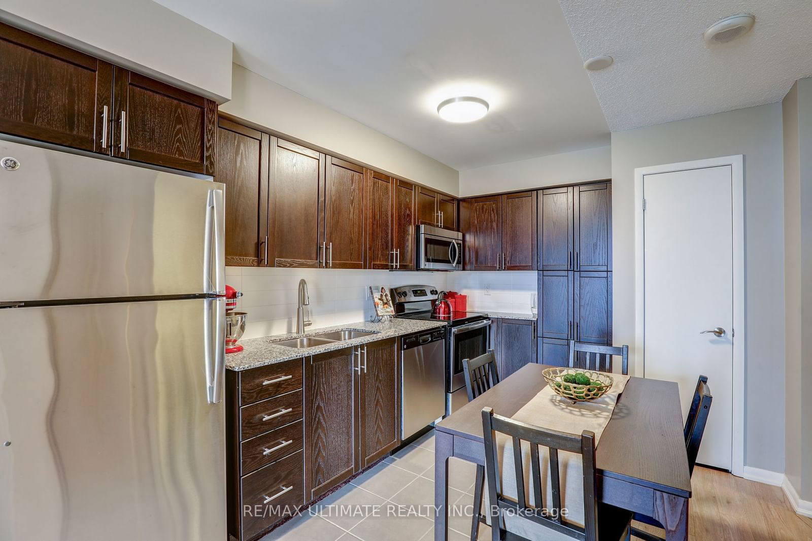 830 Lawrence Ave W, unit 2212 for sale