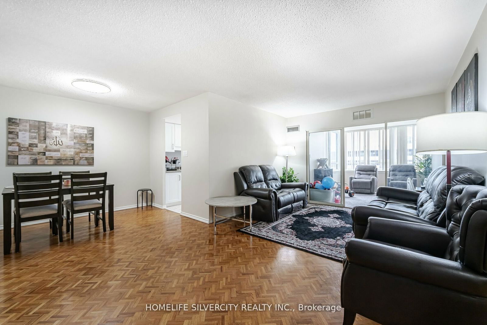 5 Lisa St, unit 1512 for sale