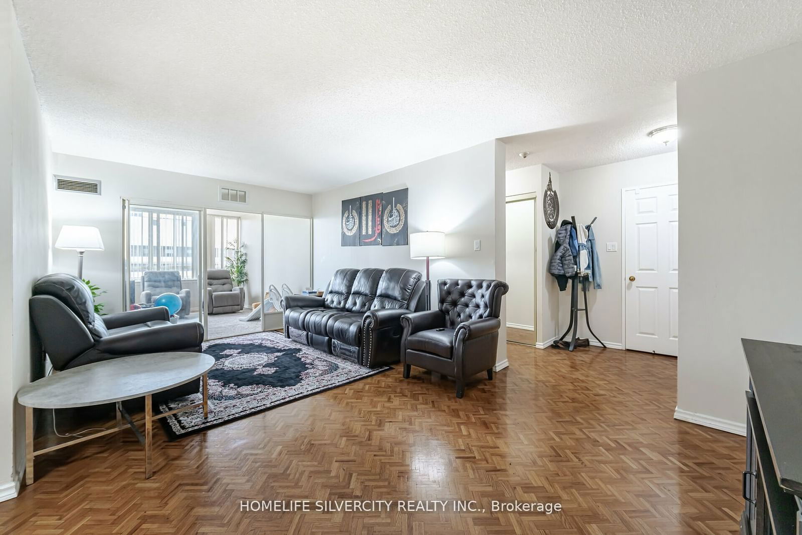 5 Lisa St, unit 1512 for sale