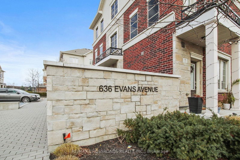 636 Evans Ave, unit # 26 for sale