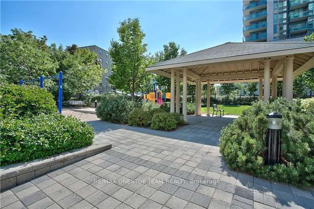 3504 Hurontario St, unit 603 for rent