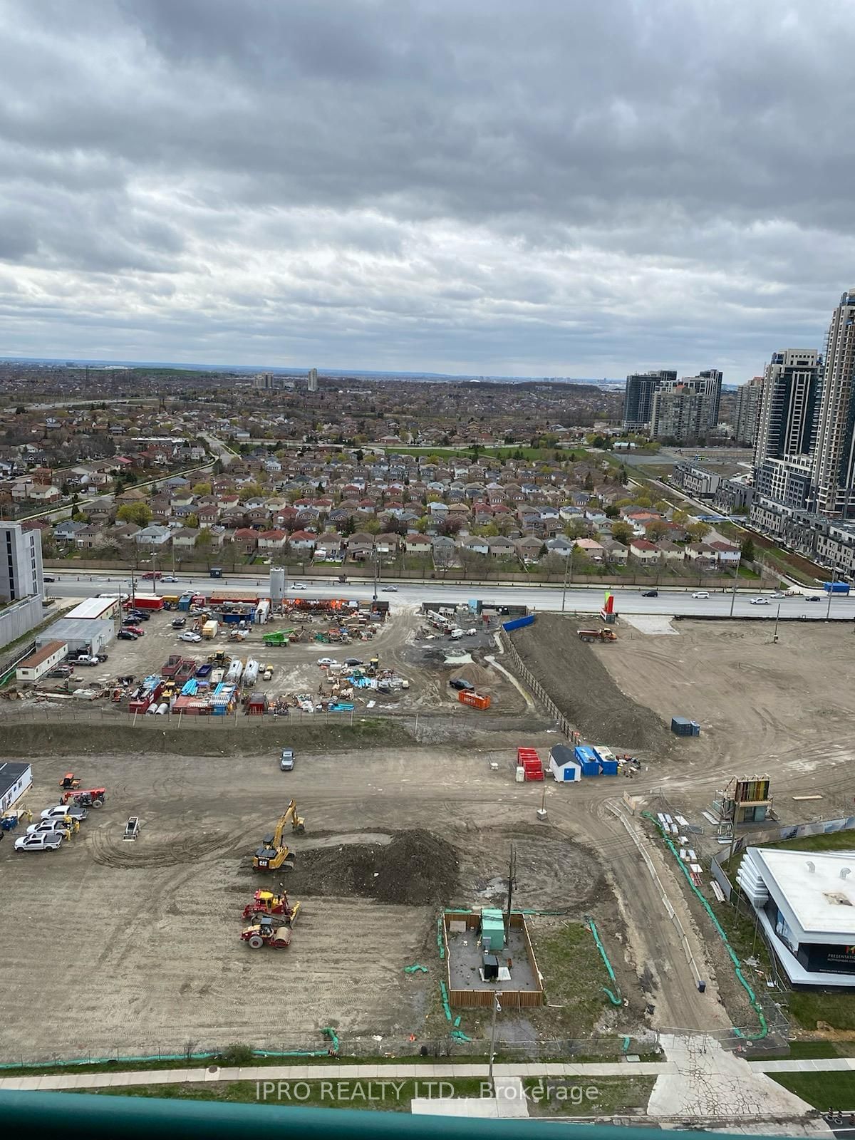 Phoenix Condos, Mississauga, Toronto