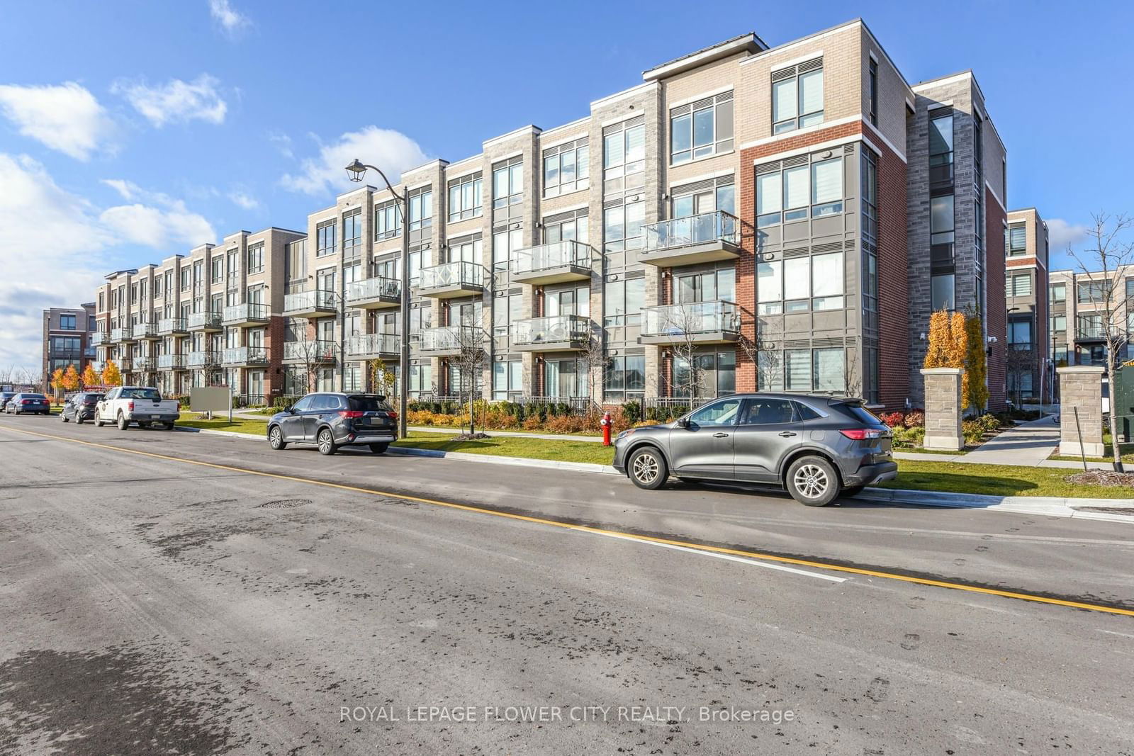 95 Attmar Dr, unit 205 for sale