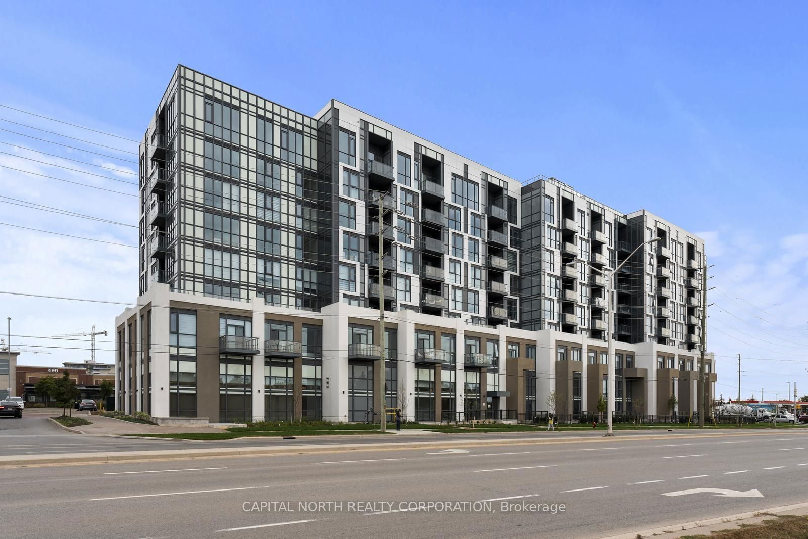 509 Dundas St W, unit 801 for sale