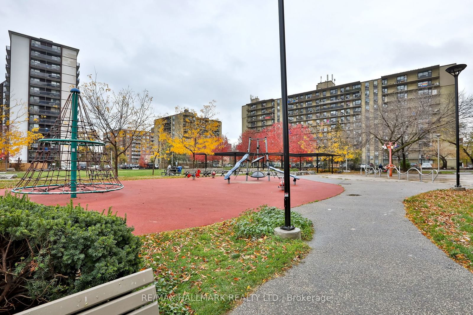 270 Dufferin St, unit 504 for rent