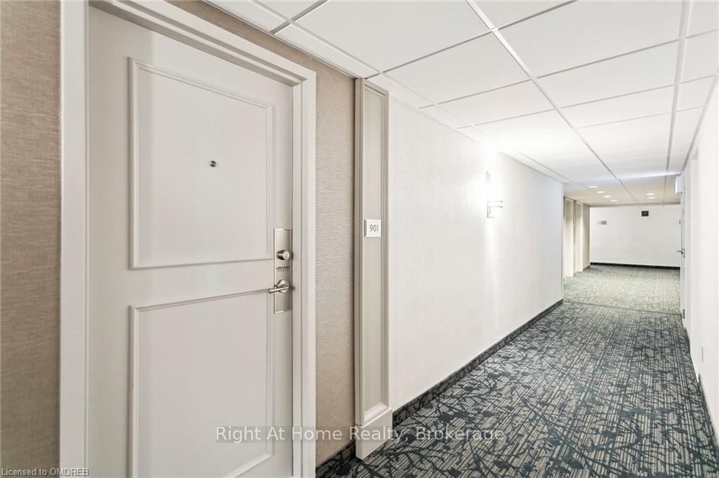 1333 BLOOR St, unit 901 for sale