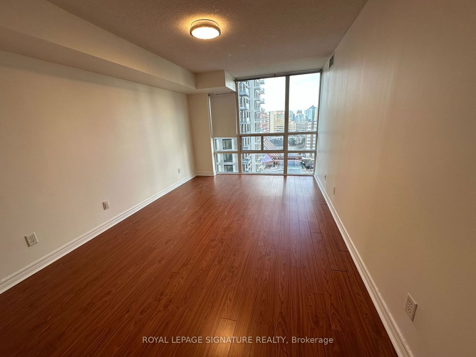 156 Enfield Pl, unit 1803 for rent