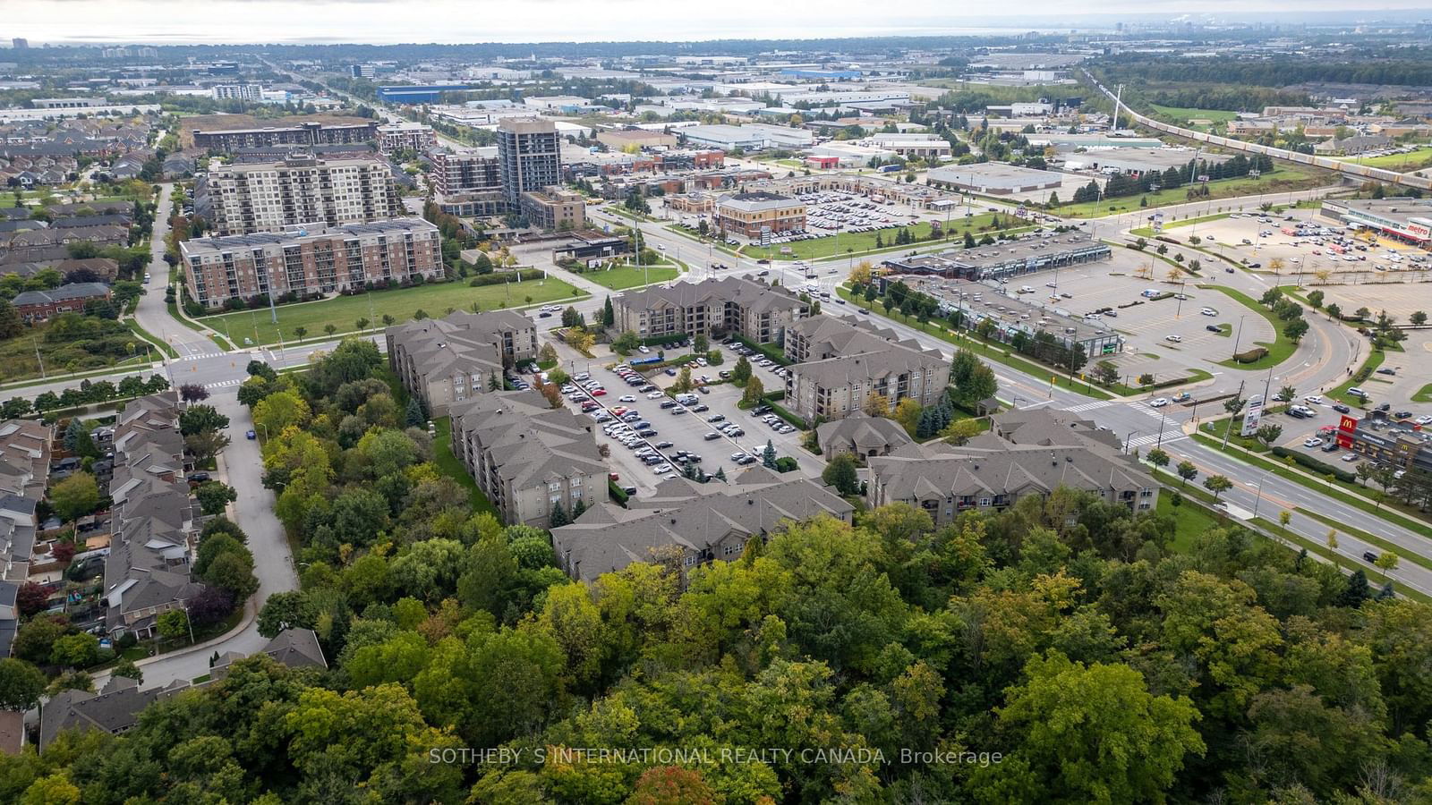 Orchard Uptown II Condos, Burlington, Toronto