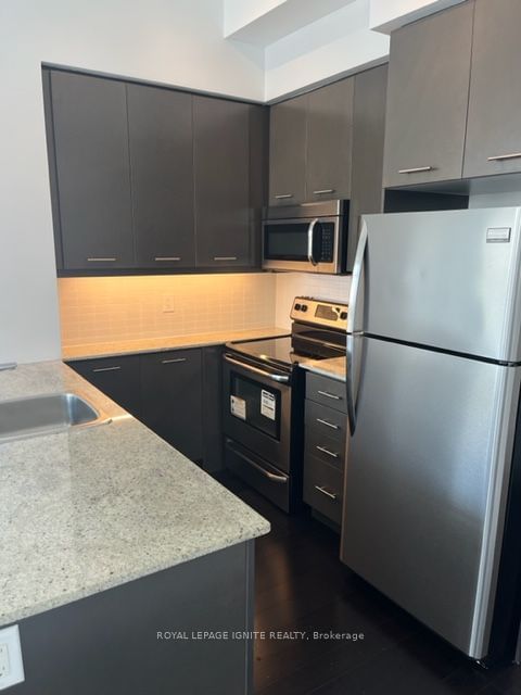 360 Square One Dr, unit 505 for rent