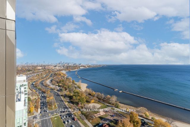 1926 Lakeshore Blvd, unit 3009 for sale