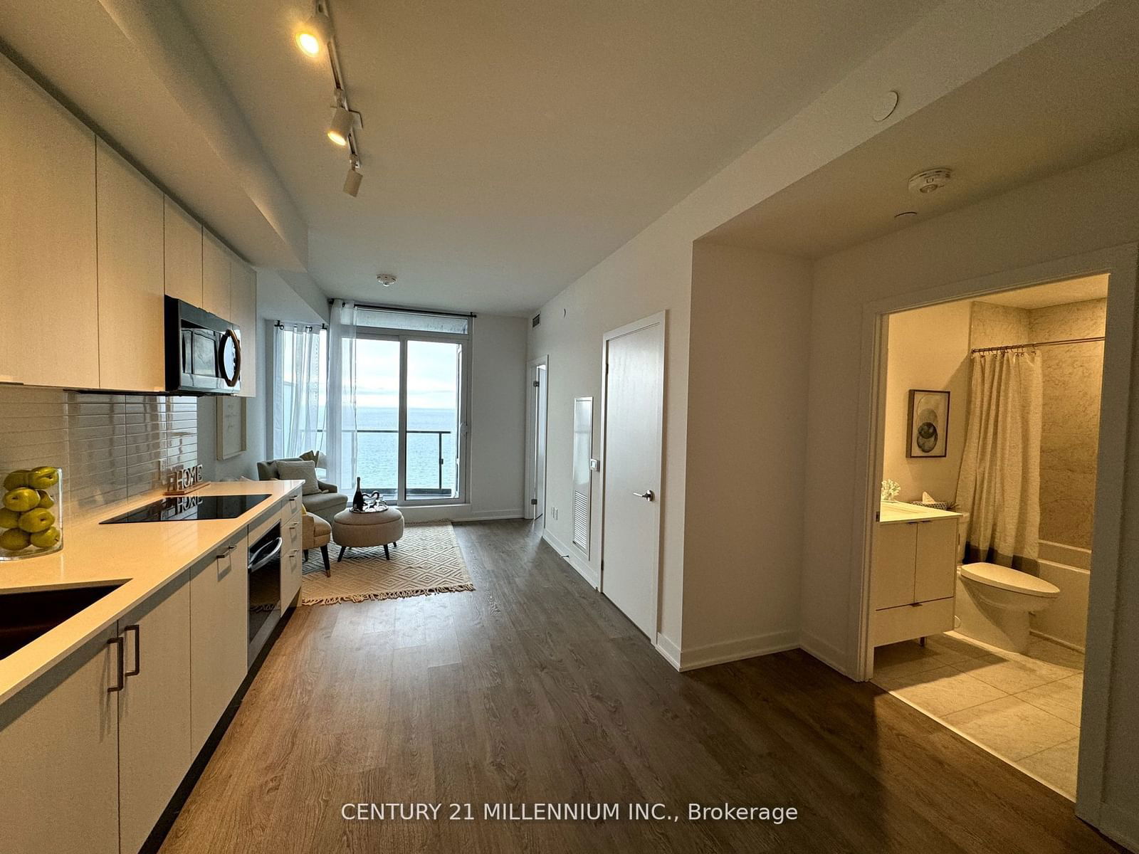 1926 Lakeshore Blvd, unit 3009 for sale