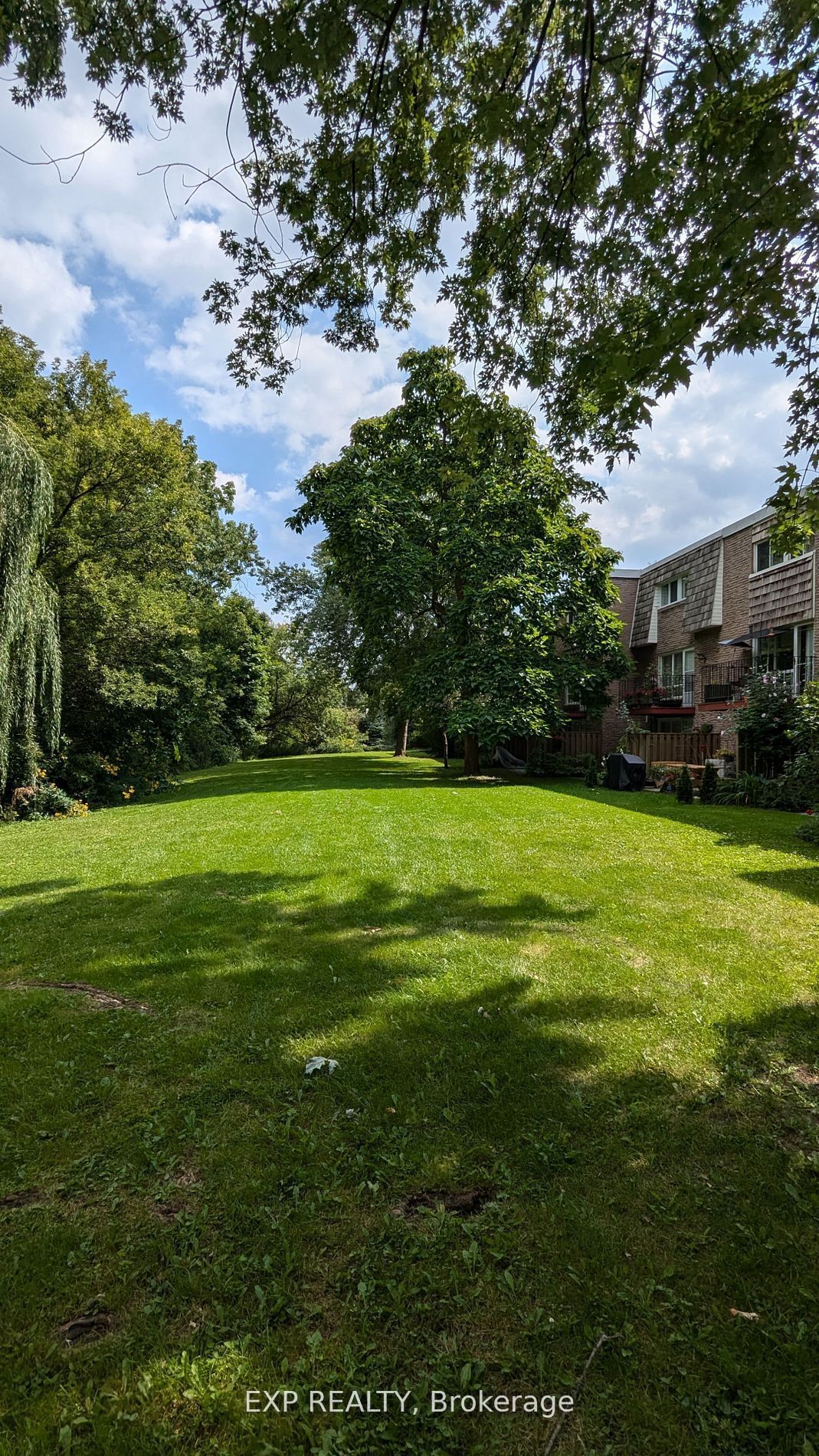 Burnhamthorpe Gate Townhomes, Etobicoke, Toronto