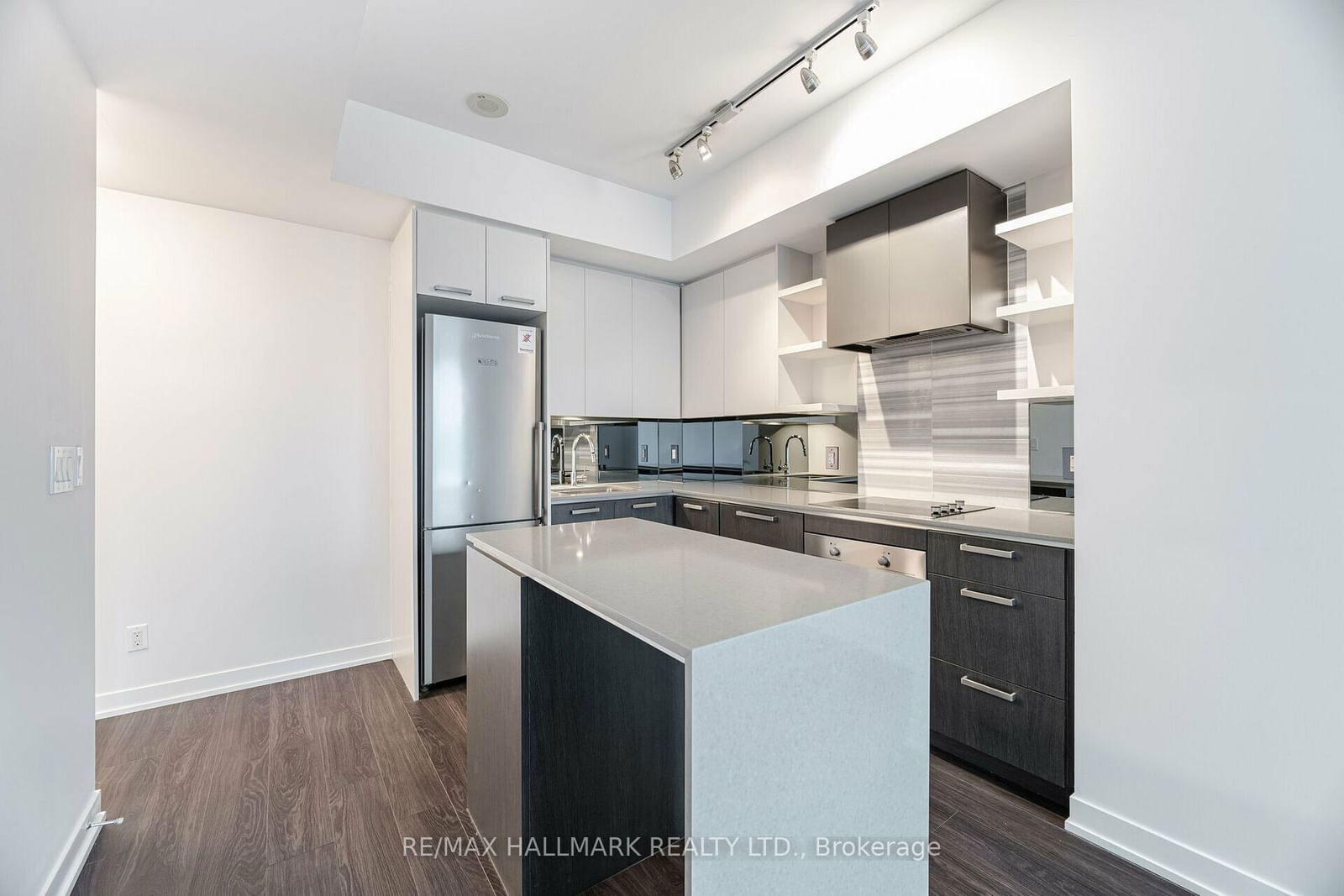 1830 Bloor St W, unit 739 for rent