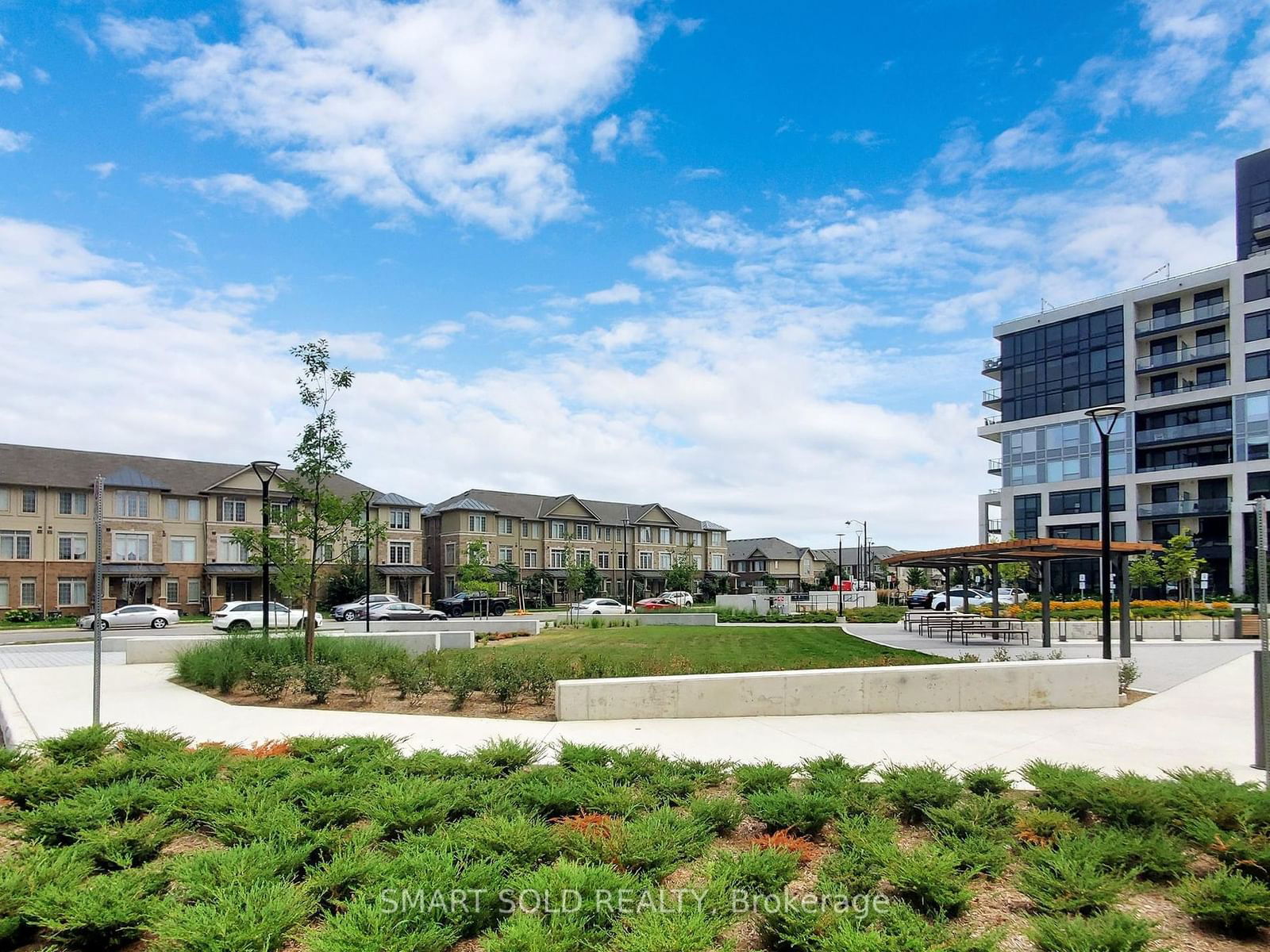 Upper West Side Condos, Oakville, Toronto