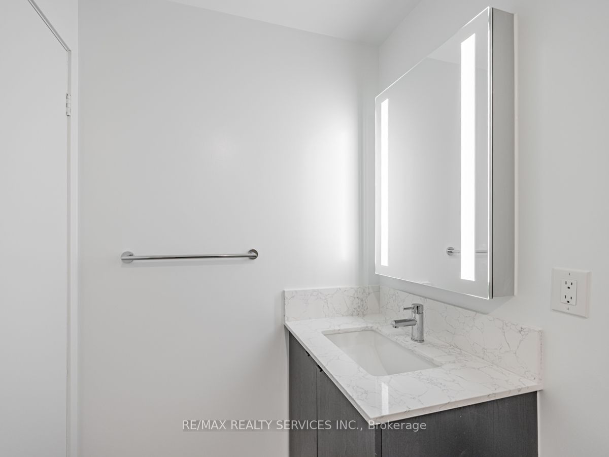 270 Dufferin St, unit LP5 for rent