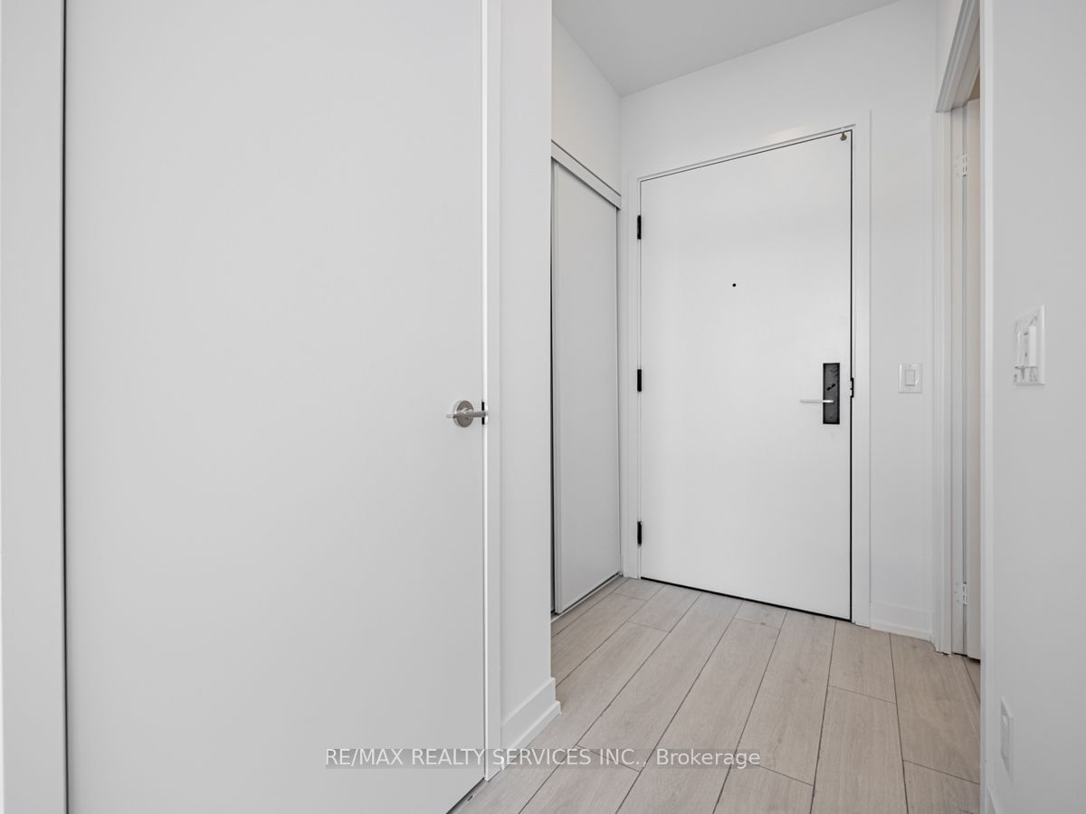 270 Dufferin St, unit LP5 for rent