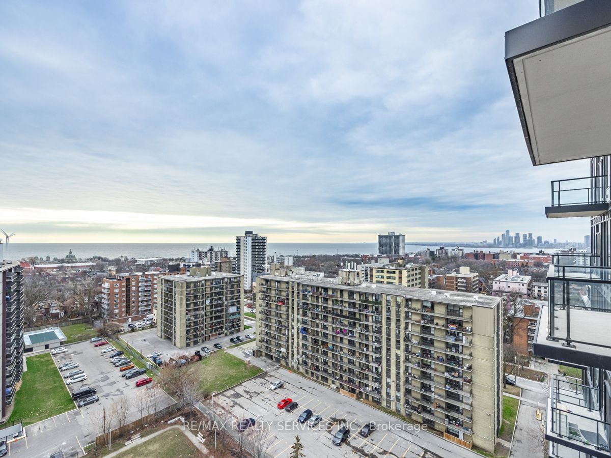 270 Dufferin St, unit LP5 for rent