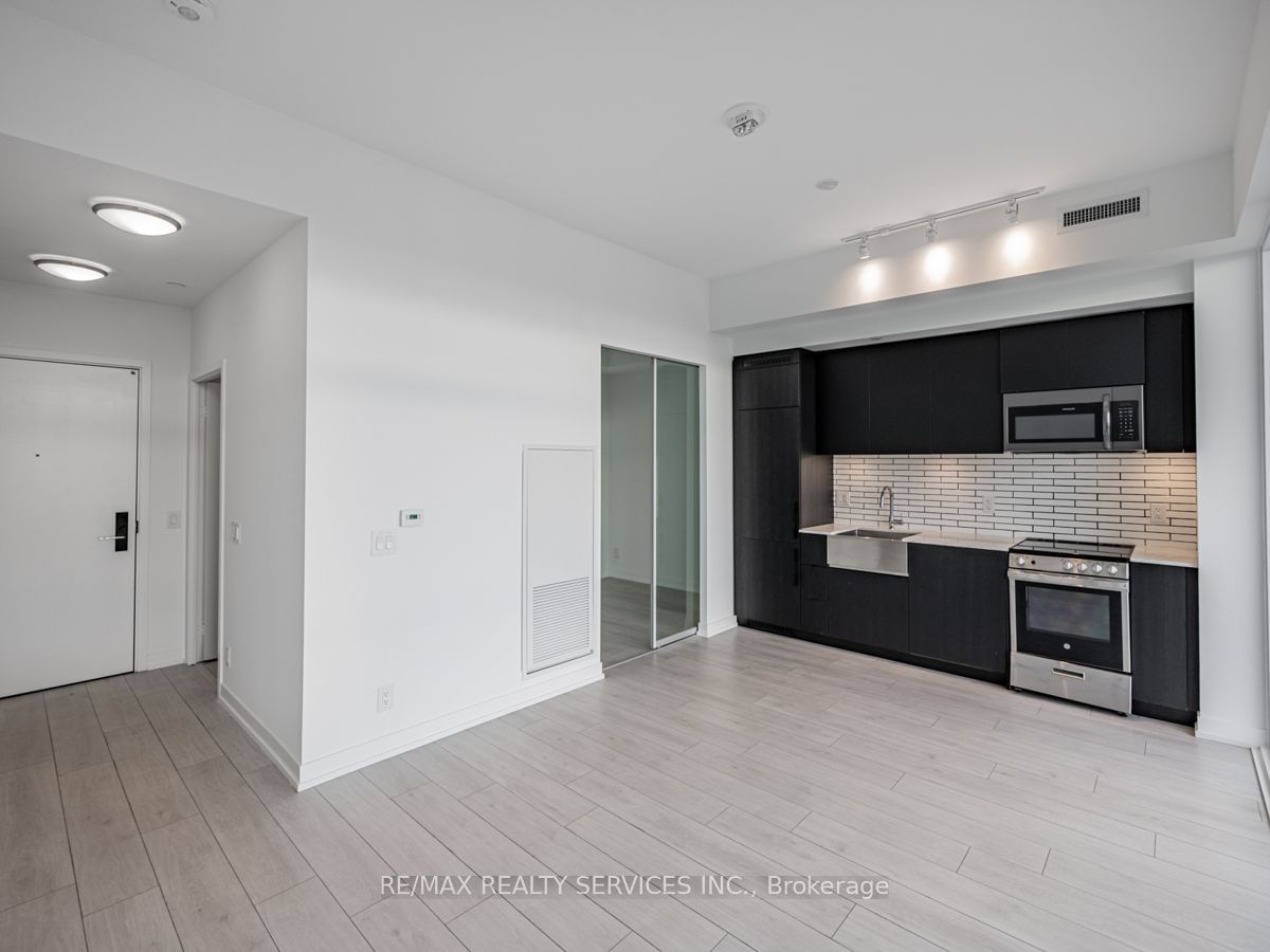 270 Dufferin St, unit LP5 for rent