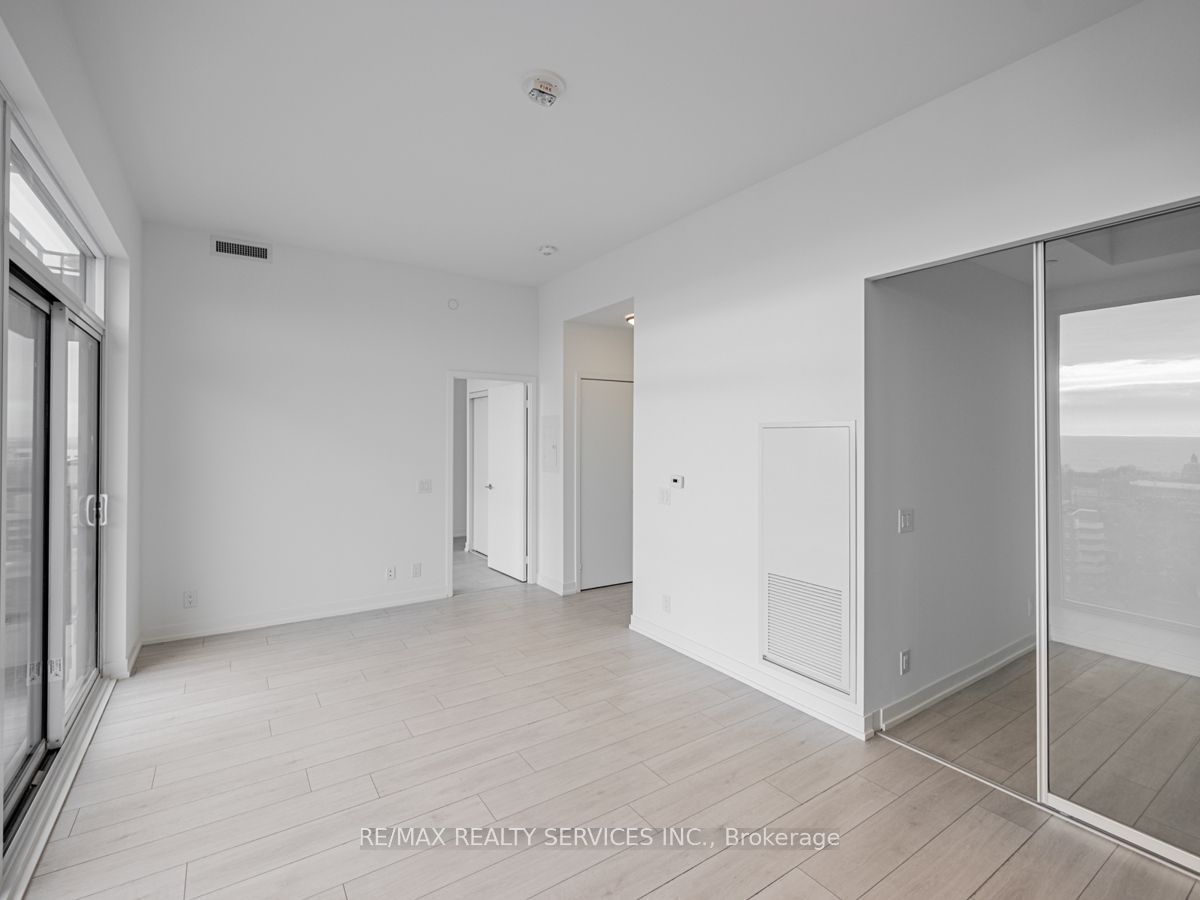 270 Dufferin St, unit LP5 for rent