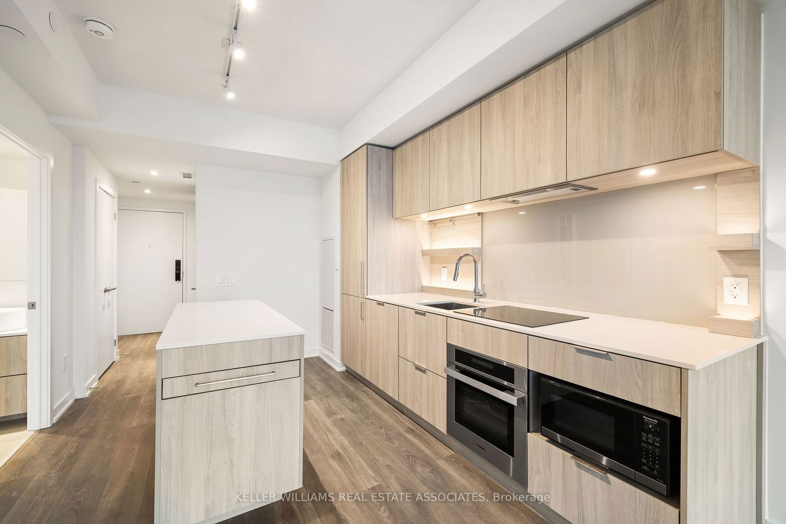 28 Ann St, unit 307 for sale