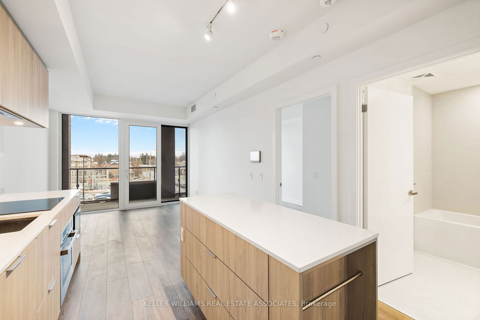 28 Ann St, unit 307 for sale