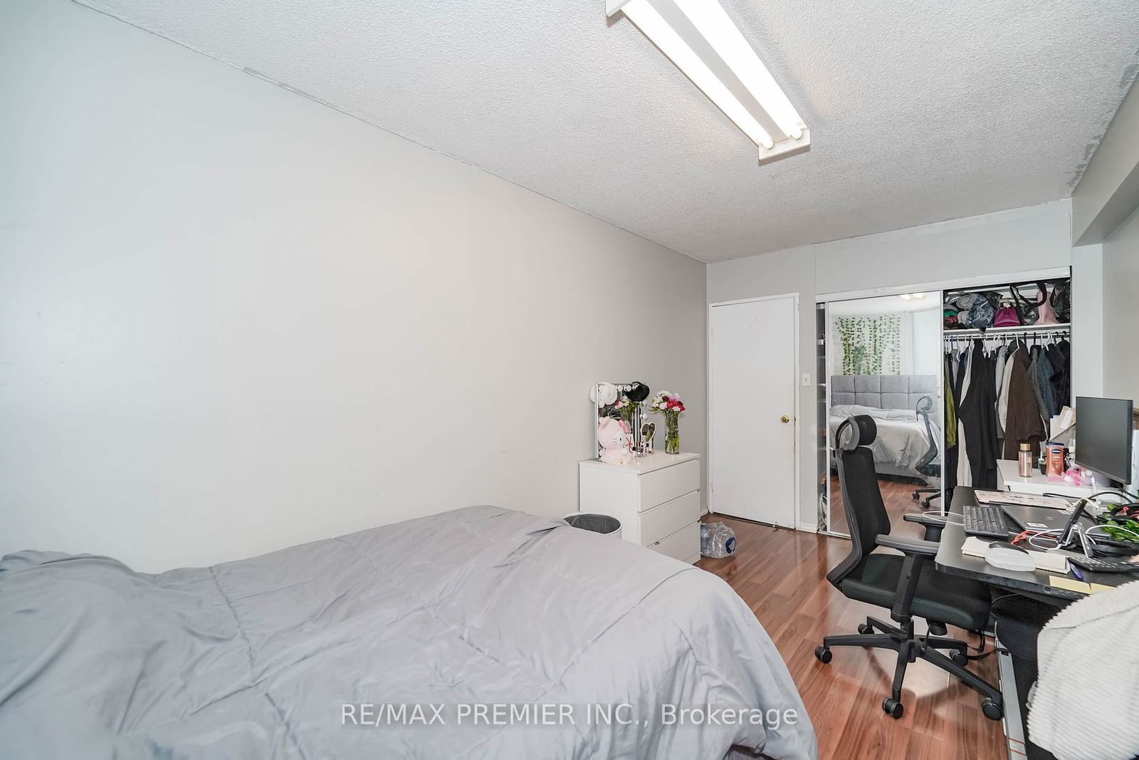 340 Dixon Rd, unit # 110 for sale