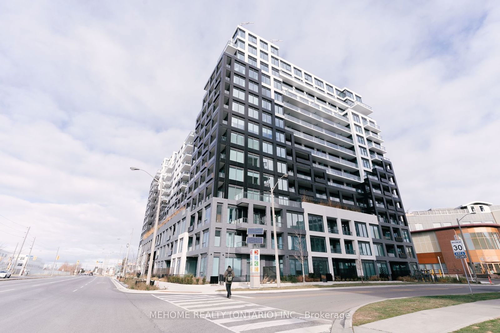 1100 Sheppard Ave W, unit 1212 for rent