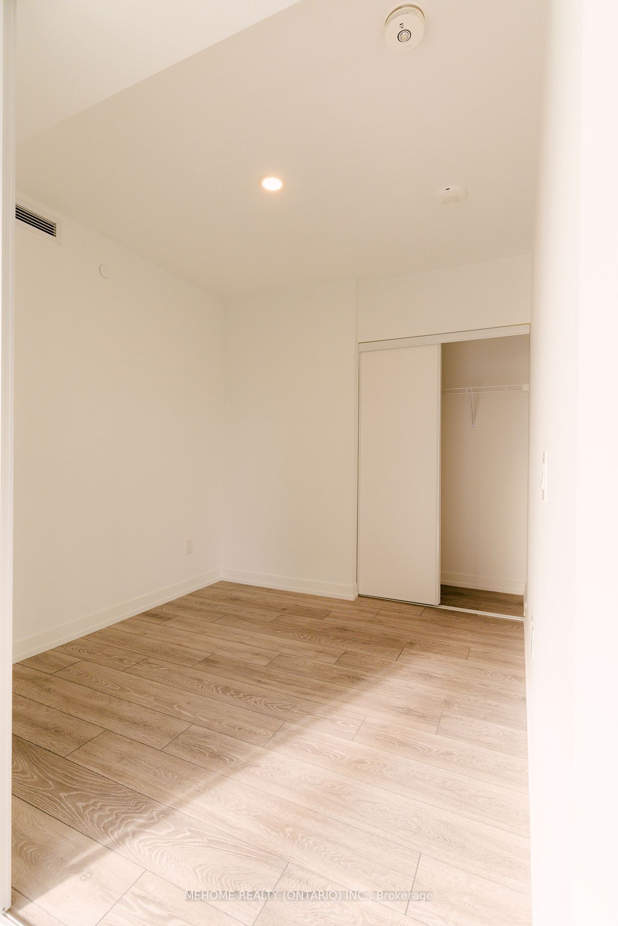 1100 Sheppard Ave W, unit 1212 for rent