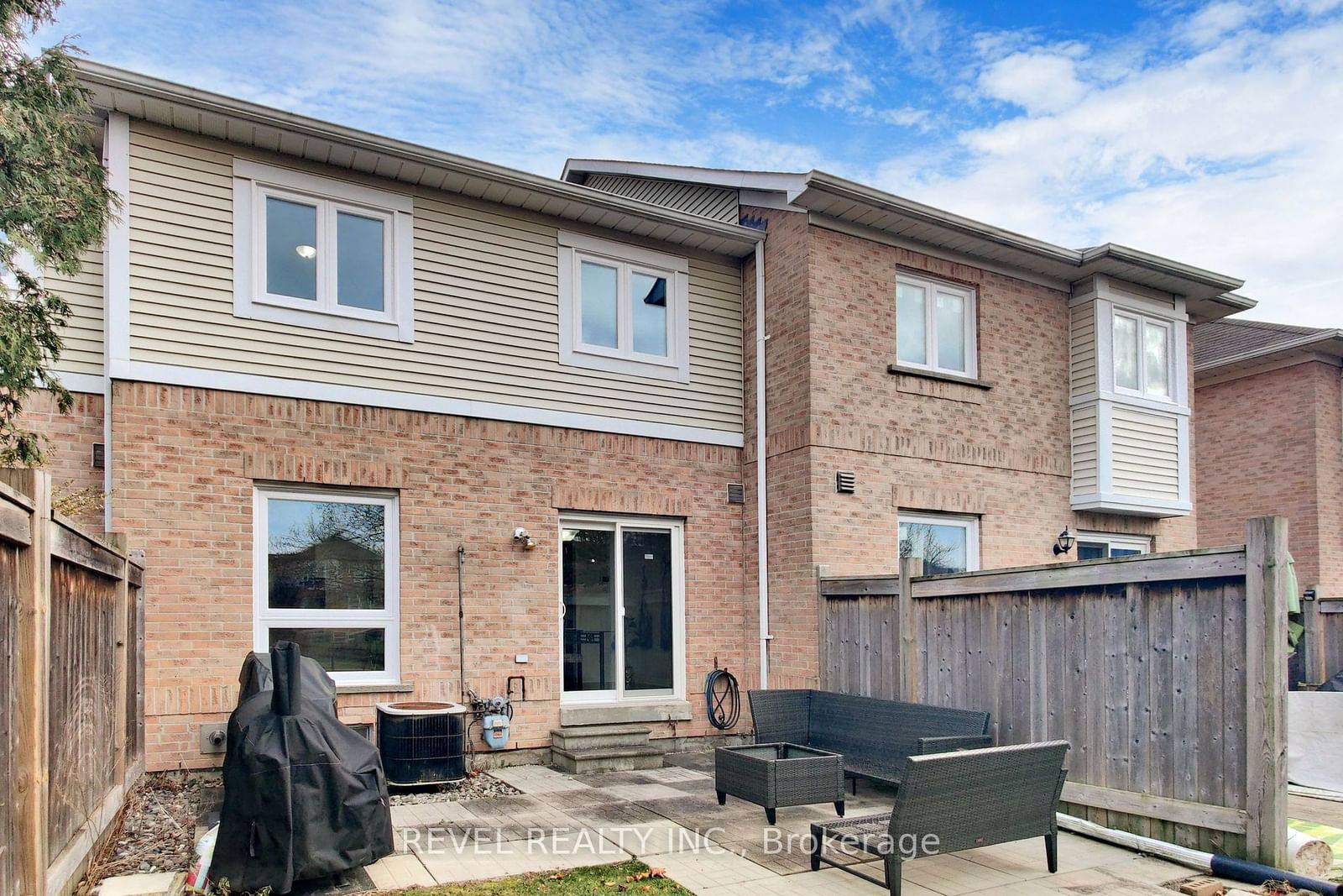 Wickstead Court Townhomes, Brampton, Toronto