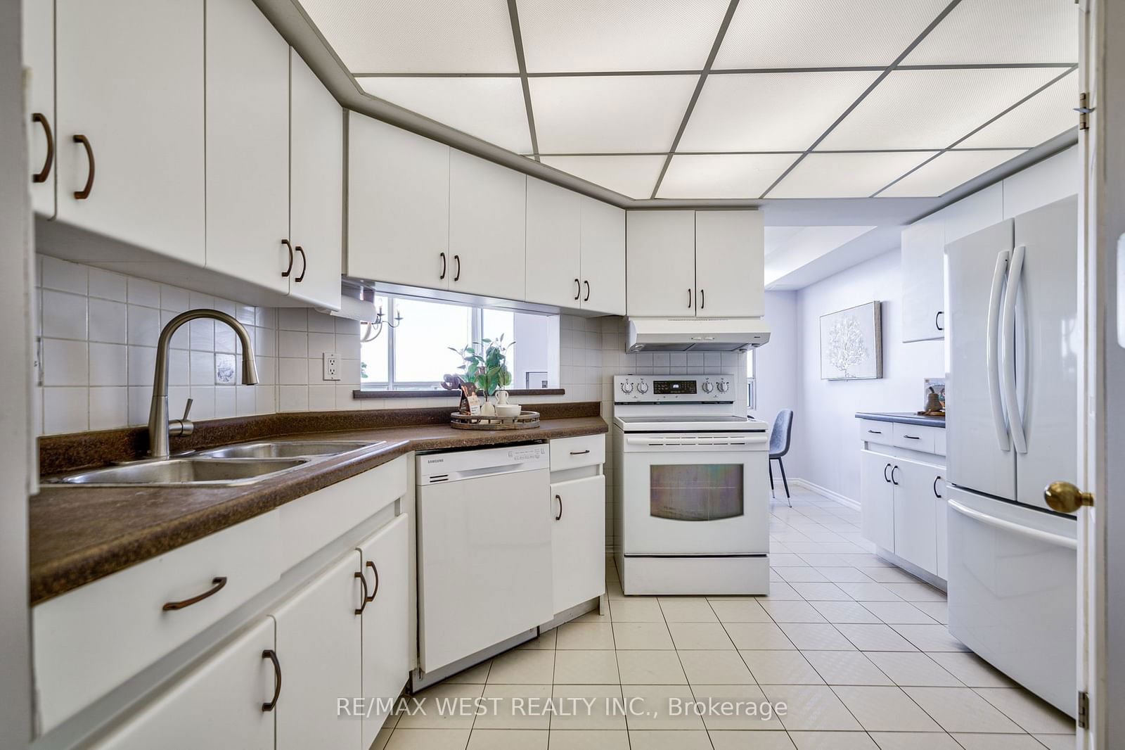 310 Mill St S, unit #1009 for sale