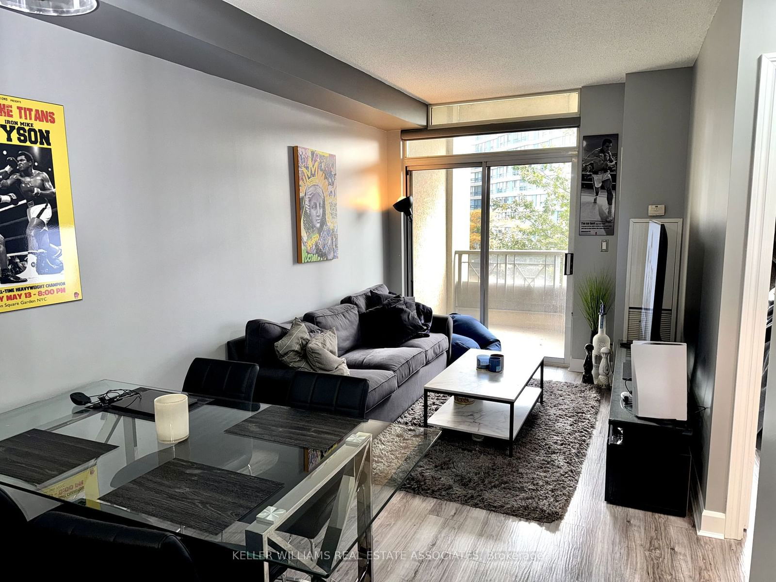 3880 Duke Of York Blvd, unit 308 for rent