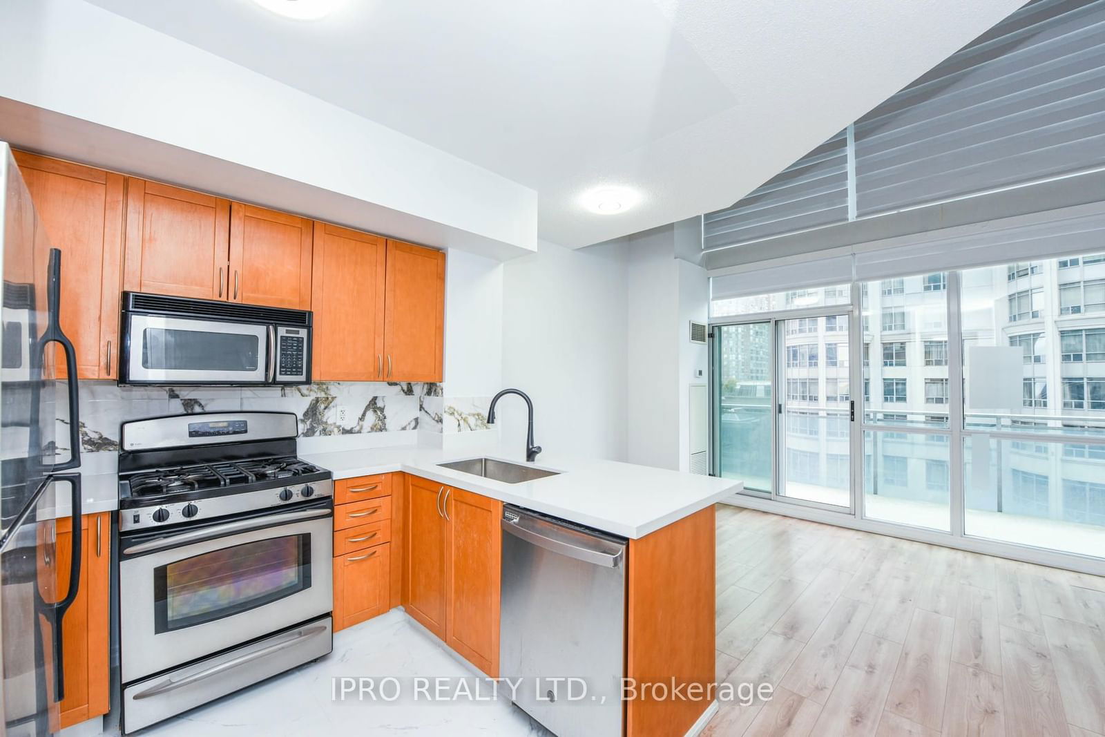 3939 Duke Of York Blvd, unit 513 for sale