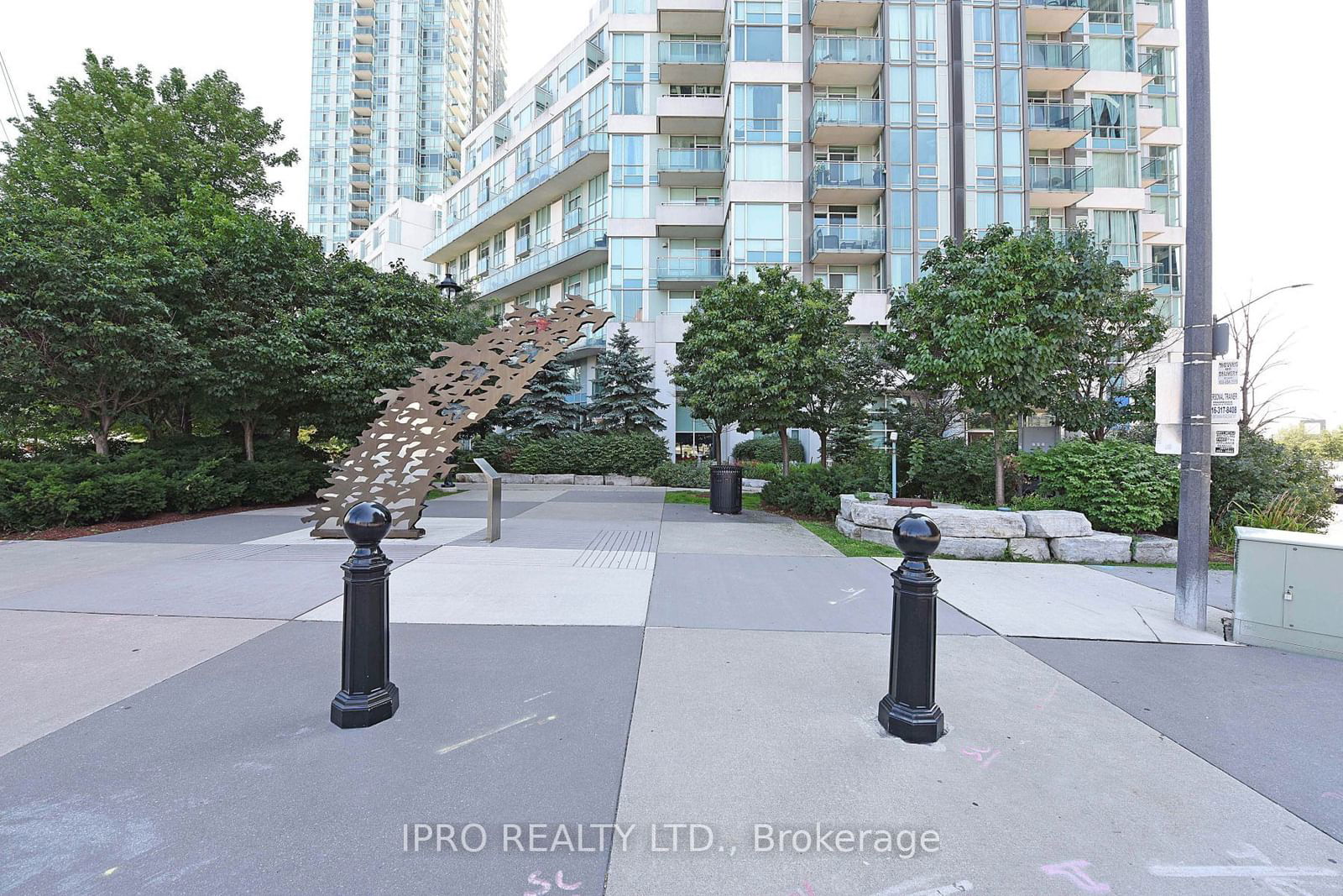 3939 Duke Of York Blvd, unit 513 for sale